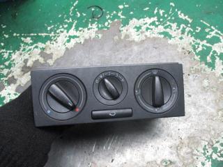 блок управления печки / климат-контроля Volkswagen Polo 3 поколение [рестайлинг] 2001, 1J0819045F