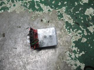 сопротивление печки Audi A6 4A/C4 1996, 2.8 л., бензин, АКПП, универсал, 8D0959263