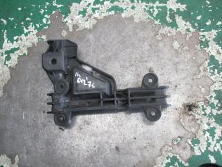 крепление бампера Audi A6 4A/C4 1996, 2.8 л., бензин, АКПП, универсал, 4A0807483A