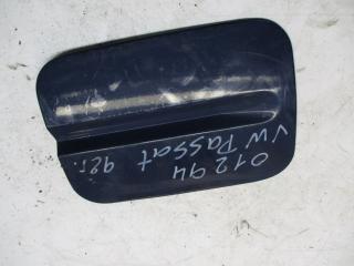 лючок топливного бака Volkswagen Passat B3 1992, 1.9 л., дизель, МКПП, универсал, 333809905