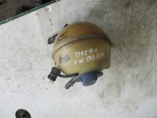 бачок расширительный Volkswagen Bora 1 поколение 2000, 2.0 л., бензин, МКПП, универсал