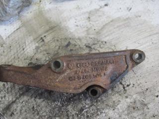 кронштейн КПП Volkswagen Transporter T4 1997, 02B409905M