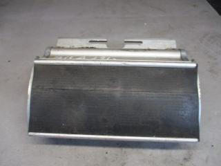 подушка безопасности коленная Mercedes-Benz A-Класс W168/V168 [рестайлинг] 2002, 1.9 л., бензин, АКПП, хетчбэк 5 дв., 1688600805