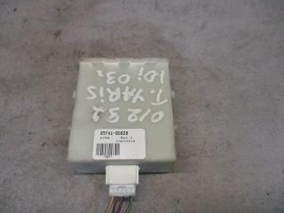 блок комфорта Toyota Yaris 1 поколение XP10 [рестайлинг] 2004, 1.0 л., бензин, МКПП, хетчбэк 5 дв., 89410D020