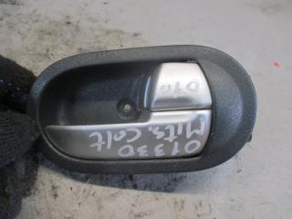 ручка внутренняя передняя правая Mitsubishi Colt 6 поколение (Z20/Z30) 2007, 1.3 л., бензин, МКПП, хетчбэк 5 дв.