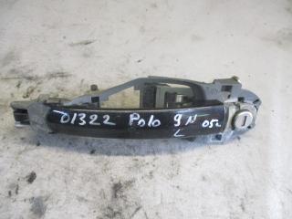 ручка наружная Volkswagen Polo 4 поколение 2005, 1.4 л., бензин, МКПП, хетчбэк 5 дв.