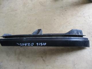 ресничка (ус) правой фары Opel Zafira 1 поколение (A) 2002, 2.0 л., дизель, МКПП, минивэн, 90580652