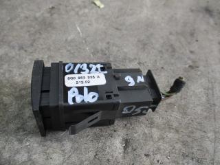 кнопка аварийной сигнализации Volkswagen Polo 4 поколение 2005, 1.4 л., бензин, МКПП, хетчбэк 5 дв., 6Q0953235A