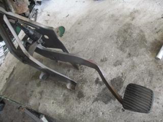 педаль тормоза Opel Vectra B 1996, 1.6 л., бензин, МКПП, седан