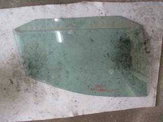 стекло двери передней правой Volkswagen Touran 1 поколение 2004, 1.9 л., дизель, МКПП, минивэн