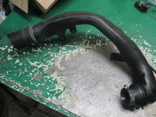 патрубок интеркулера Volkswagen Golf 3 поколение 1999, 1J0129654AC