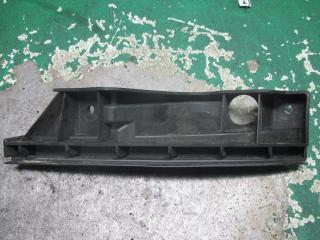 крепление бампера Volkswagen Touran 1 поколение 2004, 2.0 л., дизель, МКПП, минивэн, 1T0807890A