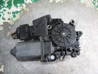 моторчик стеклоподъемника передний правый Audi A4 B5 1999, 1.9 л., дизель, МКПП, универсал, 8D0959802D