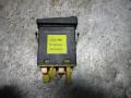 кнопка противотуманных фар Audi 80 8C/B4 1994, 1.9 л., дизель, МКПП, универсал, 4A0941563A - фото №2