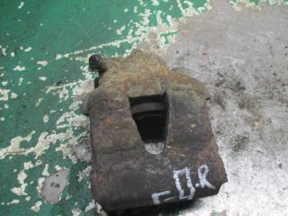 суппорт передний правый Volkswagen Golf 3 поколение 1999