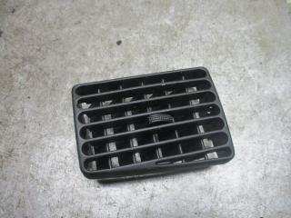 дефлектор обдува салона Volkswagen Passat B4 1995, 1.8 л., бензин, МКПП, универсал, 3A1819763