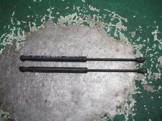 амортизатор крышки багажника (3-5 двери) Kia Sorento 1 поколение 2006