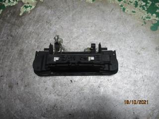 ручка наружная задняя левая Audi A6 C5 [рестайлинг] 2002, 2.0 л., бензин, АКПП, универсал