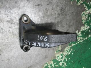 кронштейн полуоси Renault Scenic 2 поколение 2006, 2.0 л., бензин