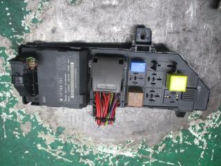 блок предохранителей Opel Vectra C 2004, 2.2 л., бензин, МКПП, универсал, 13181983, 13168781