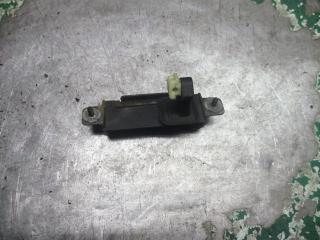 ручка крышки багажника Mazda 6 GG 2004, 2.0 л., дизель, МКПП, универсал