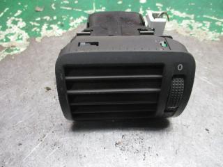 дефлектор обдува салона Volkswagen Passat B5 1997, 1.6 л., бензин, МКПП, седан, 3B0819703