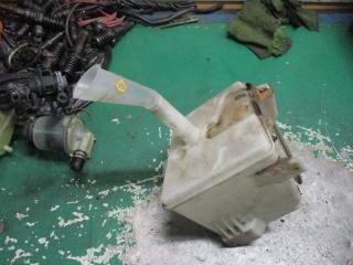 бачок омывателя Nissan Primera P11 [рестайлинг] 2002, 1.8 л., бензин, МКПП, универсал