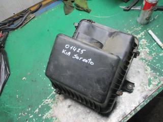 корпус воздушного фильтра Kia Sorento 1 поколение 2005, 2.5 л., дизель, МКПП, внедорожник 5 дв., 281103E200