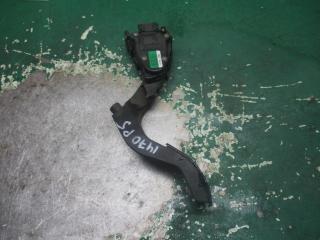 педаль Volkswagen Passat B5 1999, 1.8 л., бензин, МКПП, универсал, 8D1721523A