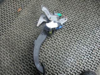 педаль сцепления Renault Scenic 2 поколение 2005, 1.6 л., бензин, МКПП, минивэн