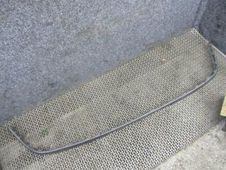 молдинг крыла Volkswagen Golf 4 поколение 2001, 1.9 л., дизель, МКПП, хетчбэк 5 дв., 1J0807217