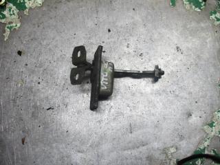 ограничитель открывания двери Mercedes-Benz Vito W638 2000, 2.2 л., дизель, МКПП, микроавтобус