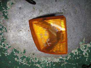 поворотник правый Volkswagen Transporter T4 1996, 2.4 л., дизель, МКПП, микроавтобус