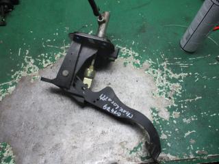 педаль сцепления Chevrolet Lacetti 1 поколение 2004, 1.8 л., бензин, МКПП, хетчбэк 5 дв.