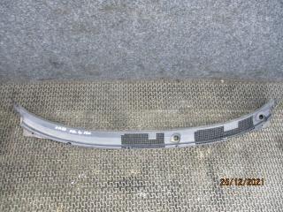 дождевик Mitsubishi Space Star 1 поколение 2001, 1.8 л., бензин, МКПП, минивэн, MR245563