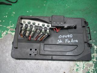 блок предохранителей Skoda Fabia 1 поколение (6Y) [рестайлинг] 2004, 1.4 л., бензин, МКПП, хетчбэк 5 дв., 6Q09375506