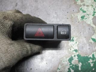 кнопка аварийной сигнализации BMW 3 серия E46 2003, 2.0 л., бензин, МКПП, седан, 8368920