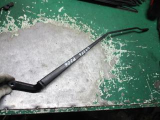 щеткодержатель (поводок стеклоочистителя, дворник) Peugeot 206 1 поколение 2000, 1.1 л., бензин, МКПП, хетчбэк 5 дв.