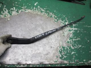 щеткодержатель (поводок стеклоочистителя, дворник) Opel Meriva 1 поколение (A) 2004, 1.6 л., бензин, МКПП, минивэн, 13139725