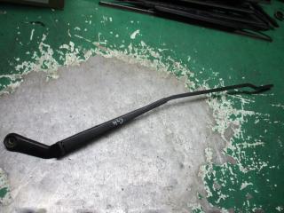 щеткодержатель (поводок стеклоочистителя, дворник) Volkswagen Golf 3 поколение 1999, 1J1955410A