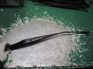 щеткодержатель (поводок стеклоочистителя, дворник) Skoda Octavia 1 поколение [рестайлинг] 2007, 1.9 л., дизель, МКПП, универсал, 1Z1955410A