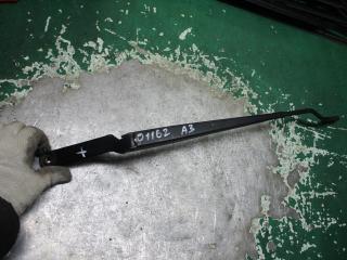 щеткодержатель (поводок стеклоочистителя, дворник) Audi A3 8L [рестайлинг] 2002, 1.6 л., бензин, МКПП, хетчбэк 5 дв., 8L1955407A