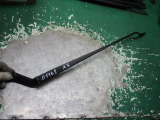 щеткодержатель (поводок стеклоочистителя, дворник) Audi A3 8L [рестайлинг] 2002, 1.6 л., бензин, МКПП, хетчбэк 5 дв., 8L1955408A