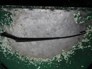 щеткодержатель (поводок стеклоочистителя, дворник) Audi A4 B5 [рестайлинг] 2001, 1.9 л., дизель, МКПП, универсал, 8D1955408