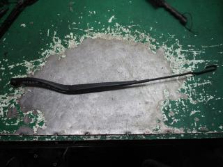 щеткодержатель (поводок стеклоочистителя, дворник) Opel Signum C 2003, 2.0 л., бензин, МКПП, универсал, 09185813