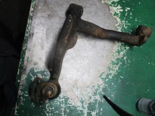 рычаг передний правый Volkswagen Transporter T4 1992