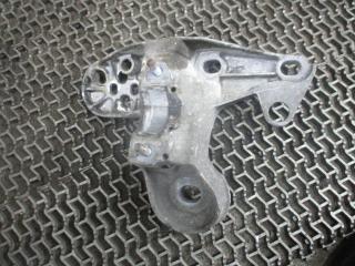 кронштейн двигателя Volkswagen Passat B5 1999, 4B0199351