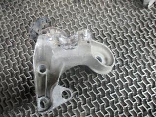 кронштейн двигателя Volkswagen Passat B5 1999, 4B0199352B