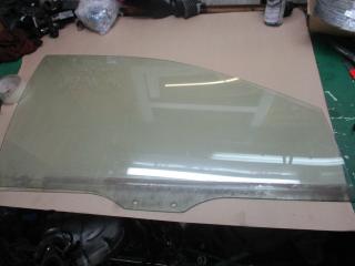 стекло двери передней правой Mazda MPV 2 поколение [рестайлинг] 2004, 2.0 л., дизель, МКПП, минивэн