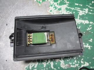 сопротивление печки Volkswagen Polo 3 поколение [рестайлинг] 2000, 1.0 л., бензин, МКПП, хетчбэк 5 дв.